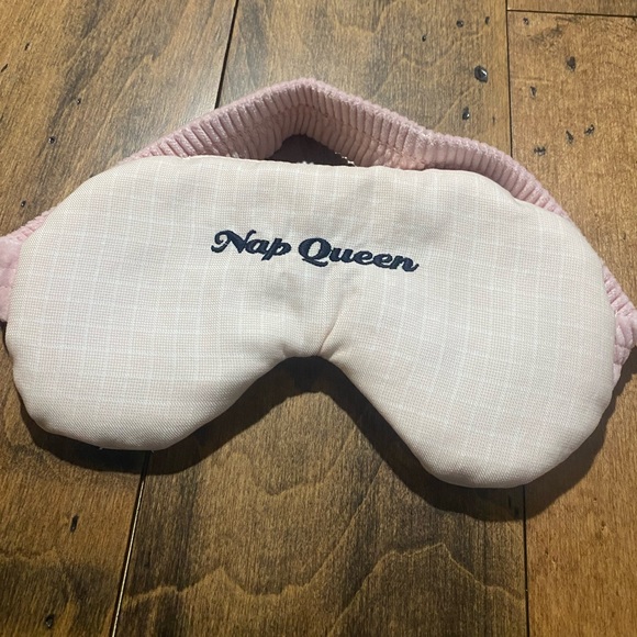Brand New in Box, 41 Winks, Sleep Mask “Nap Queen” from Nordstrom. - Picture 3 of 10